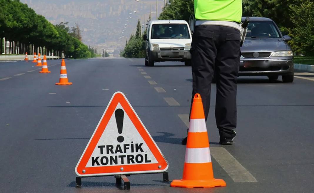 Yeni trafik cezaları ne kadar oldu? İşte madde madde ihlaller ve karşılığı olan cezalar 8